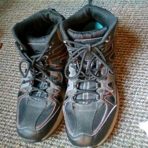 OZARK TRAIL MENS HIKING BOOTS SIZE 12 BLACK GREY ORANGE MID TOP TRAIL SHOES WORK